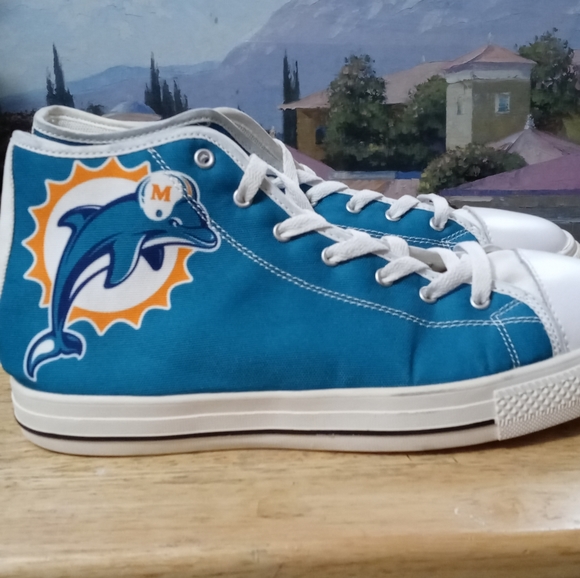 π MIAMI DOLPHINS OFFICIAL TEAM SHOES & CAP,LIKEπNEW!,Size 11.π - Picture 16 of 16